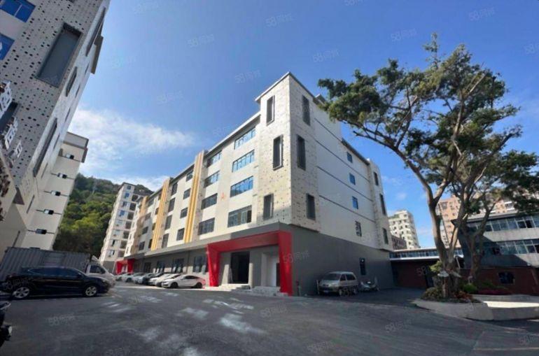 合同十年 西乡固戍地铁口独门独院7700平村委厂房出租可分租