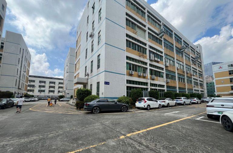 宝安固戍地铁站1500平原房东厂房仓库出租精装修拎包办公生产