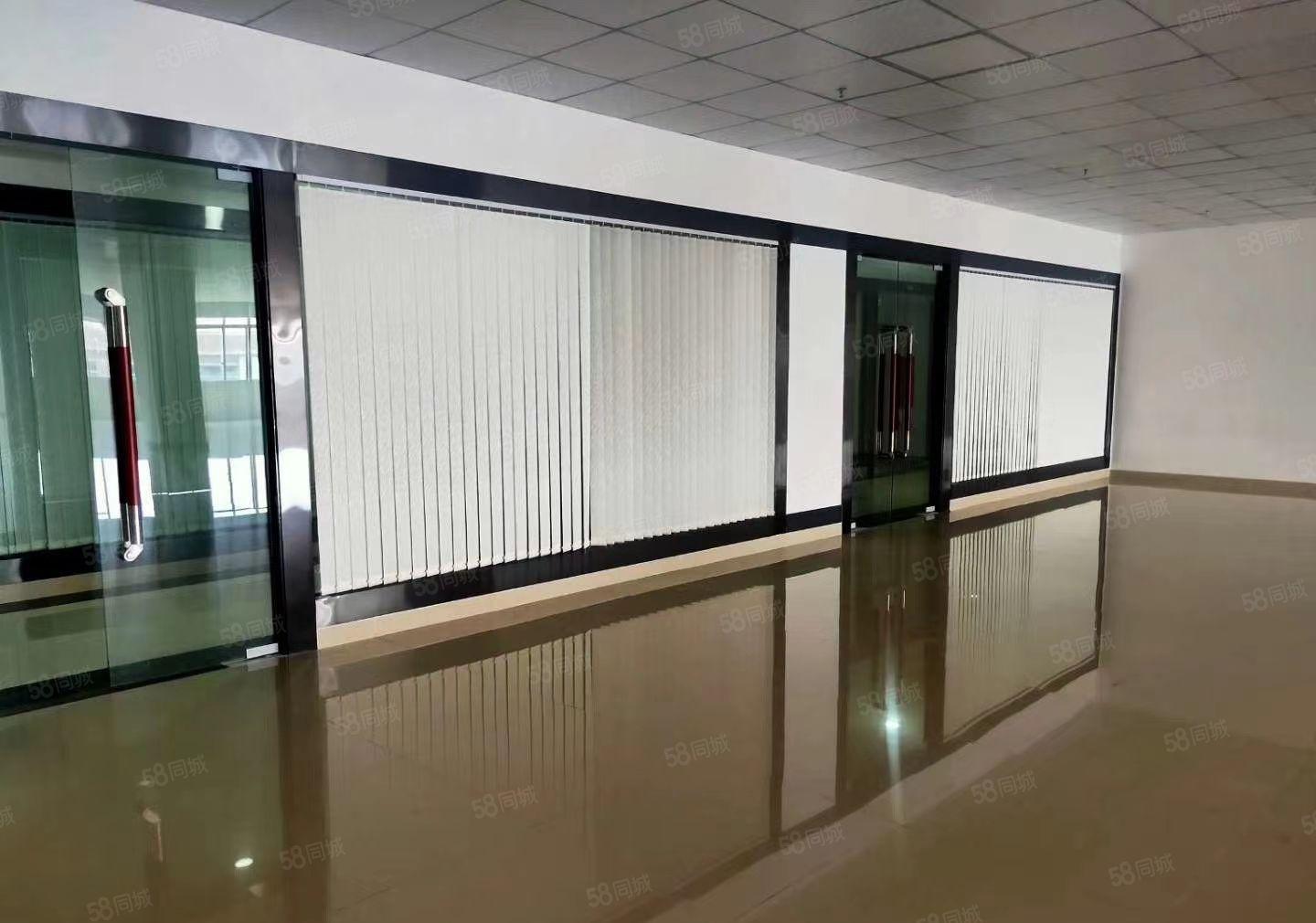 福永桥头地铁站附近楼上整层3000平厂房大小户型已分割好