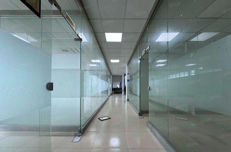 500平起石岩上屋地铁口原房东厂房出租电梯口带装修仓库