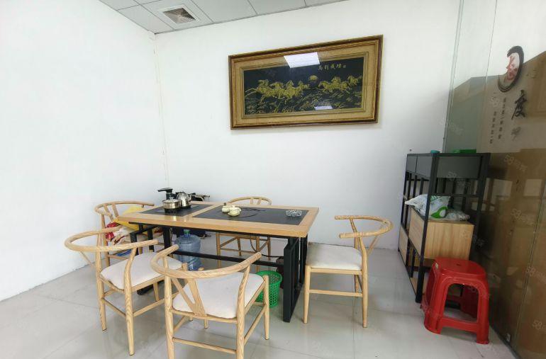 石岩厂房仓库电商物流出租精装修300平方至2000平方一楼上