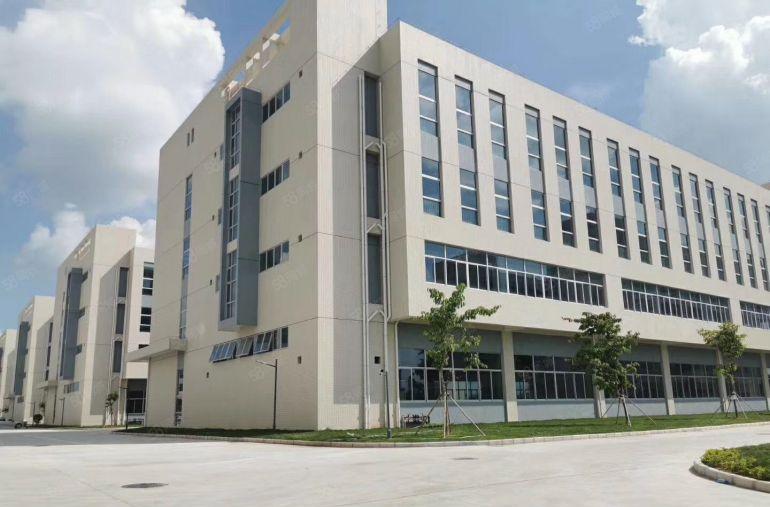 10年合同宝安福永原房东3万6千平红本厂房出租独门独院