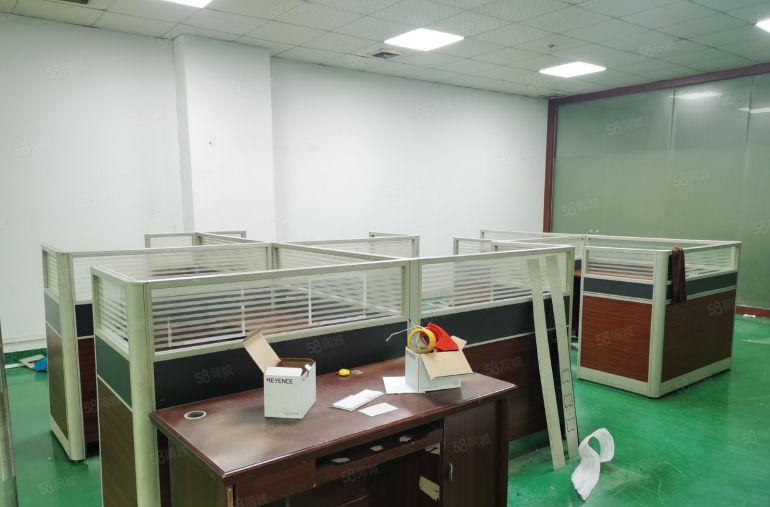 沙井地铁口高新园区厂房楼上整层1200平带现成装修可拎包入住