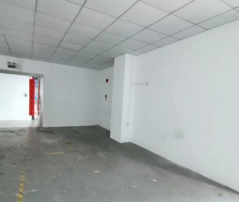 沙井新桥楼上新出140平水电到位