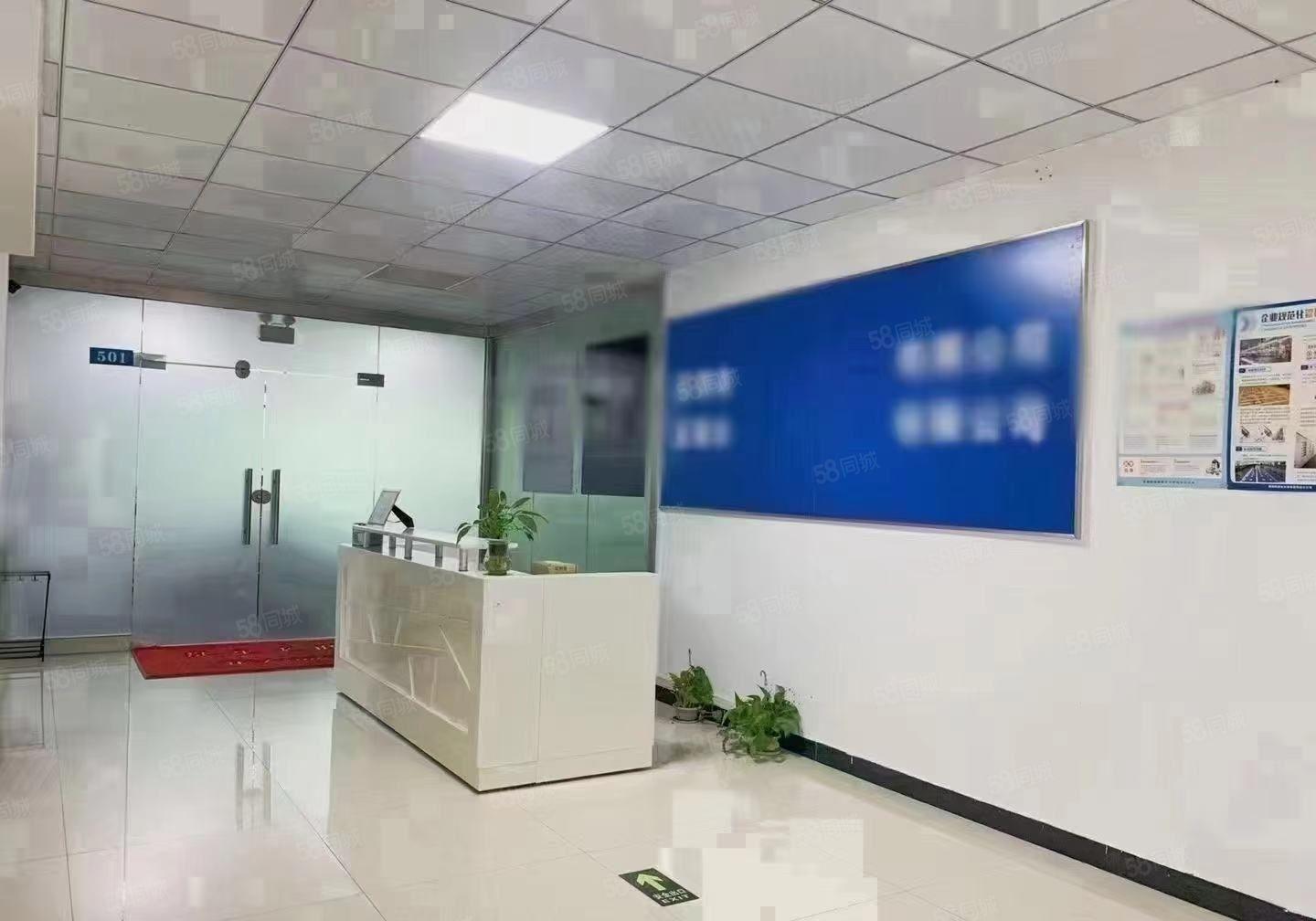 200平分租合租仓库办公室西乡原房东厂房出租空地大停车位充足