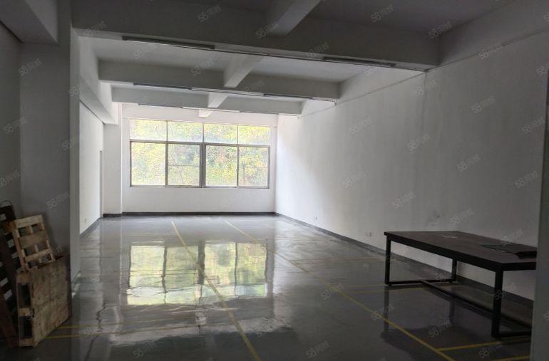 西乡恒丰原房东500平方带装修厂房低价仓库出租大小可以分租