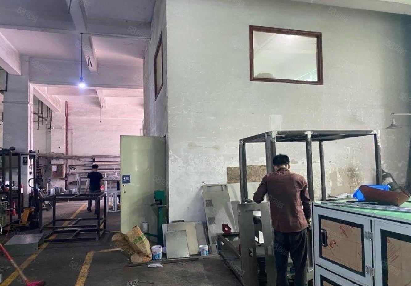 石岩原房东CNC五金设备厂房一楼700平层高6米仓库出租分租