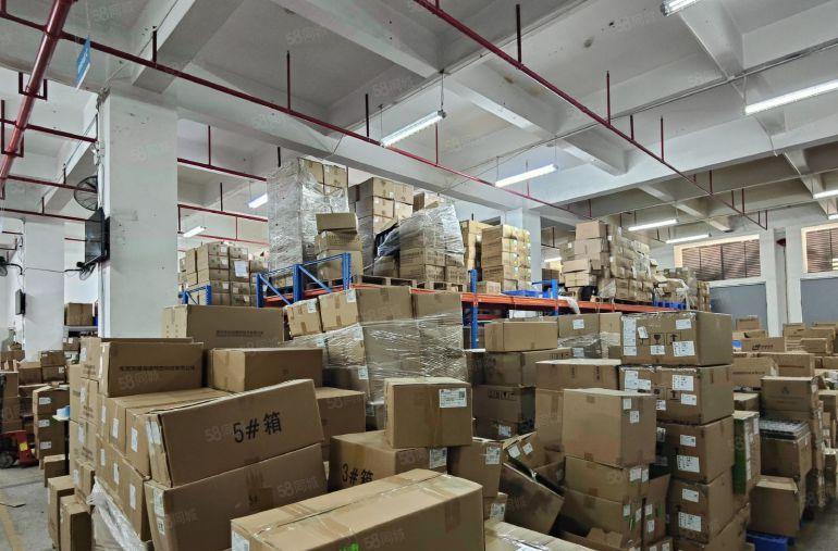 地铁口一楼1700平红本近9成使用率层高6米位置形象俱佳