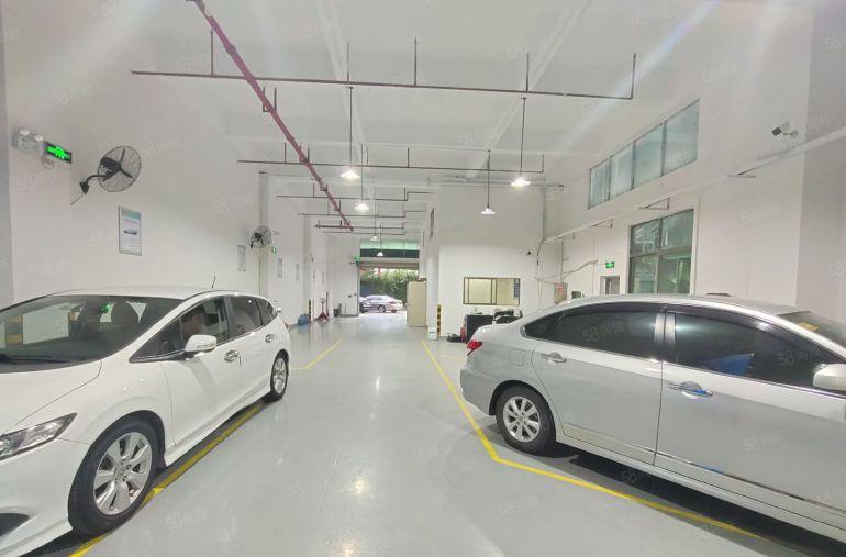 特价40，西乡固戍一楼650平带阁楼办公精装修厂房，层高6米