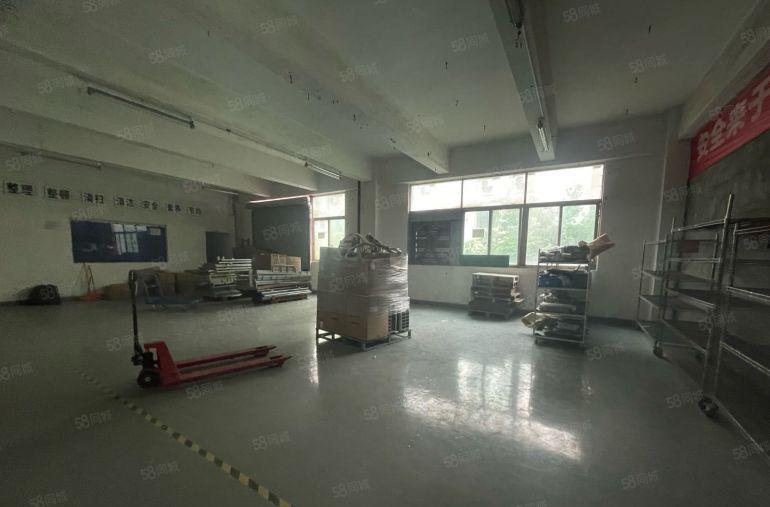 福永地铁口旁500平带装修厂房出租仓库低价空地大无尘车间
