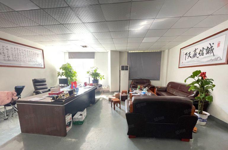 西乡固戍原房东直租，带装修380平厂房出租，拎包即可使用