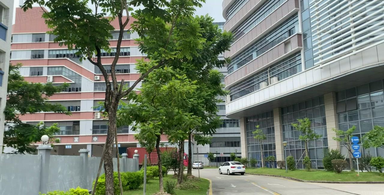 福永凤凰工业园2万平厂房出租800平起分租一楼仓库可办环