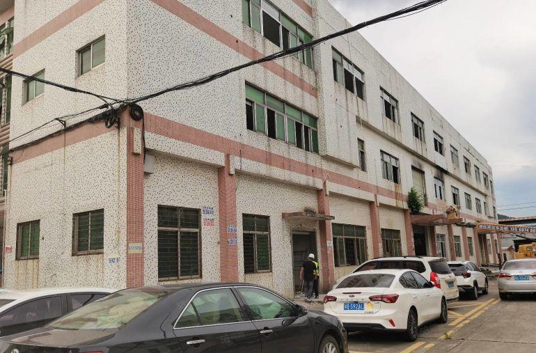 宝安松岗罗田原房东实际面积出租7200方电315过户五年合同