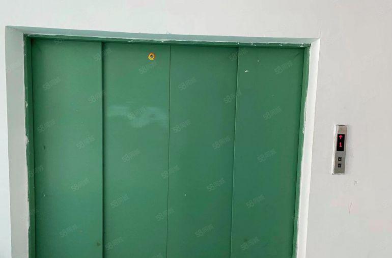 沙井大王山原房东厂房900平方带精装修出租