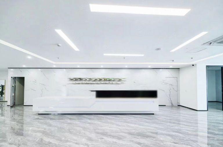 西乡固戍地铁口原房东红本厂房单层面积5000平可分租办公研发