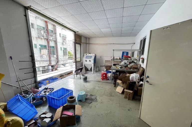 沙井大王山2楼重工业厂房5300打包