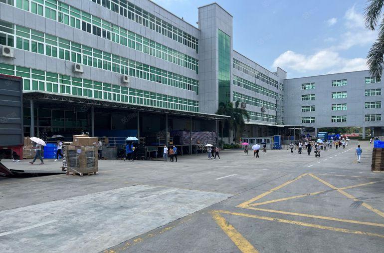 石岩塘头高速出口业主工业园整栋红本仓库厂房45500平米