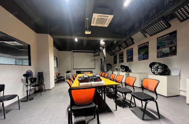 兴东地铁站原房东1600平整层精装修办公研发仓库车间厂房出租