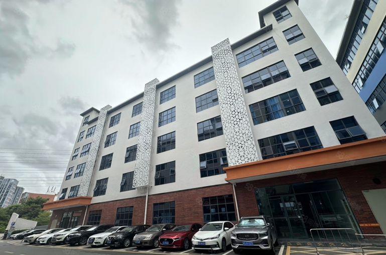 西乡固戍地铁口原房东实际面积出租600平大小可分28元