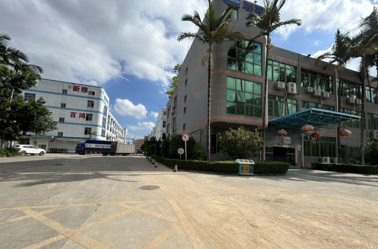 宝安福永和平新和4000平厂房仓库出租大小可分带精装修