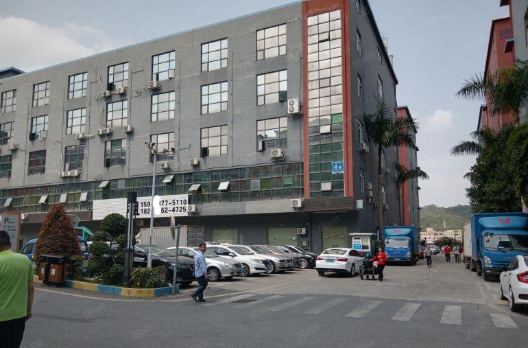 石岩同富裕工业区独院厂房出租500至2000平米交通便利好招