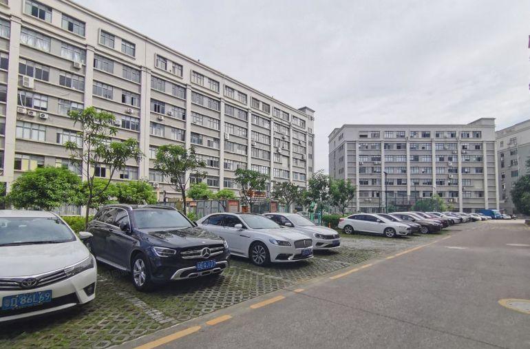 宝安区福永新出1000平至5000平待装修厂房仓库出租独院