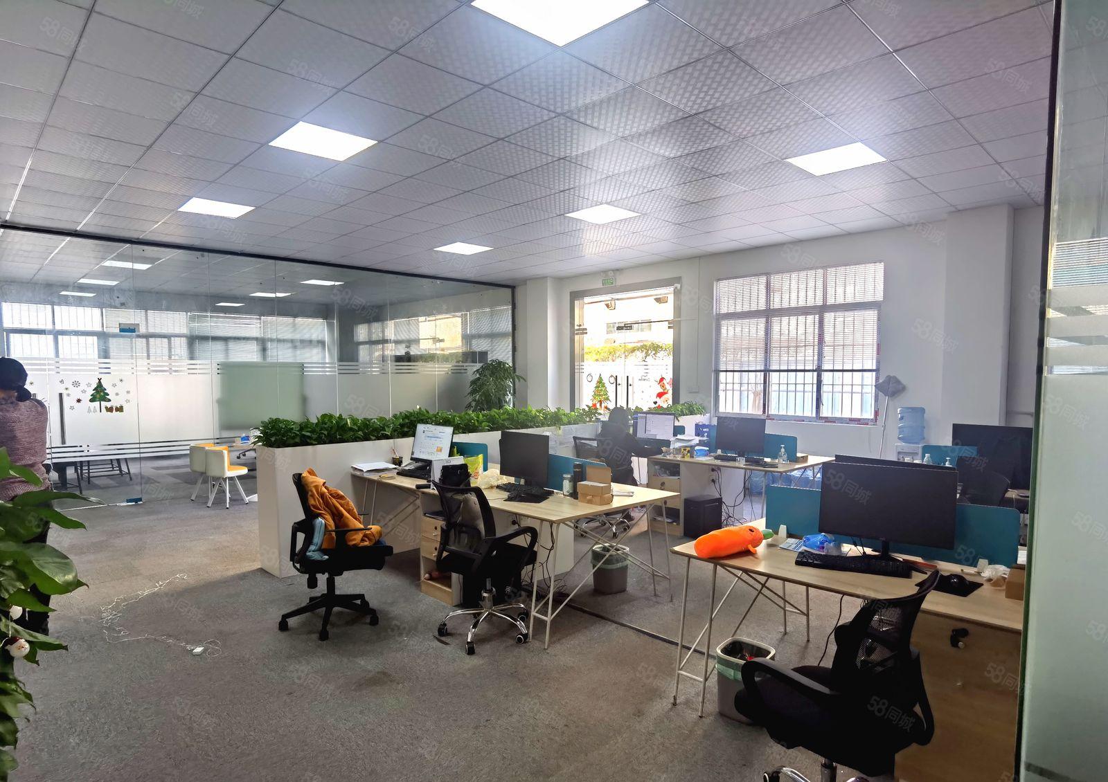 福永凤凰一楼1200平红本厂房出租，原房东出租面积实在