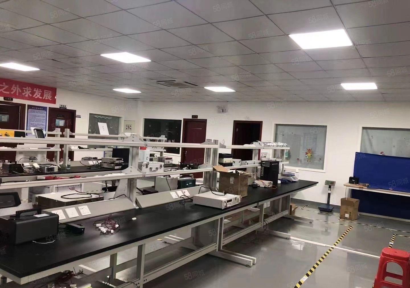 福永靠地铁站新出楼上850平精装修厂房。