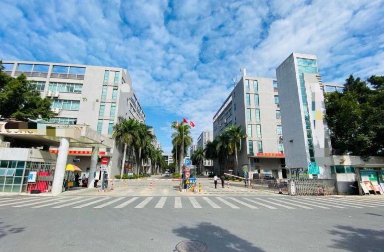 福永和平原房东大型工业区5000平厂房出租 园区空地大可分租