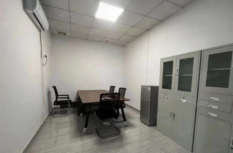 石岩上屋地铁站原房东工业园楼上800平花园式厂房出租精装修