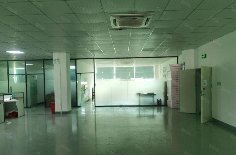 2000松岗地铁口附近厂房出租2楼整层实际面积带装修红本低