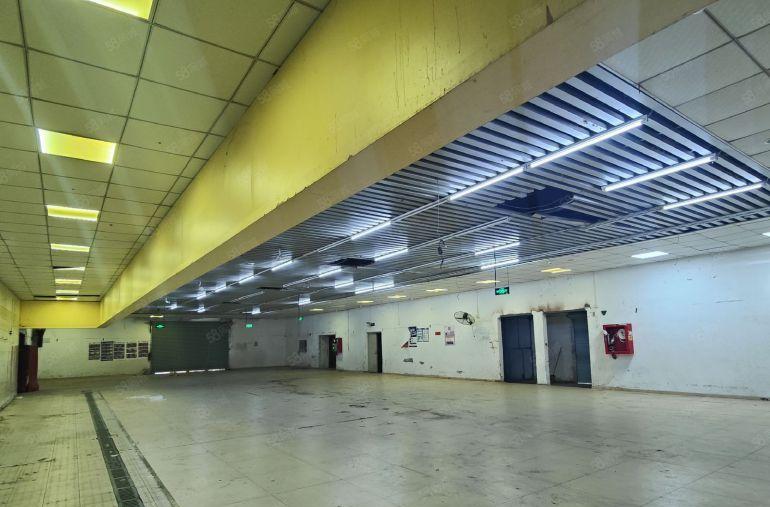 临街一楼9成使用率45元每平一楼厂房仓储800平层高5米