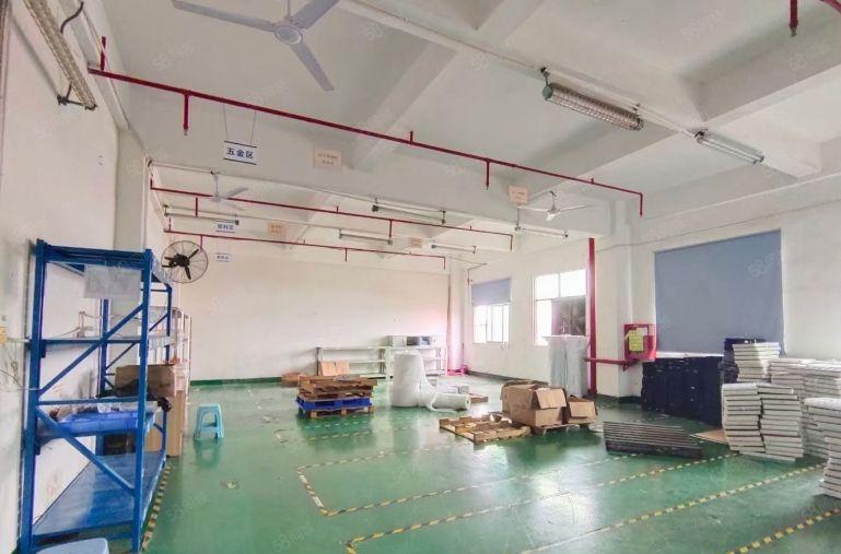 西乡桃源居楼上2000平研发办公厂房低价出租带装修500平起