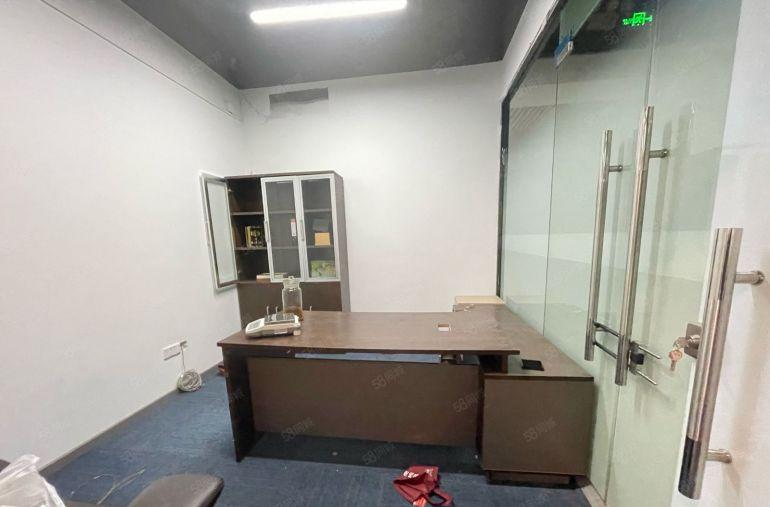 西乡固戍工业园，带装修550平电商研发办公厂房仓库出租