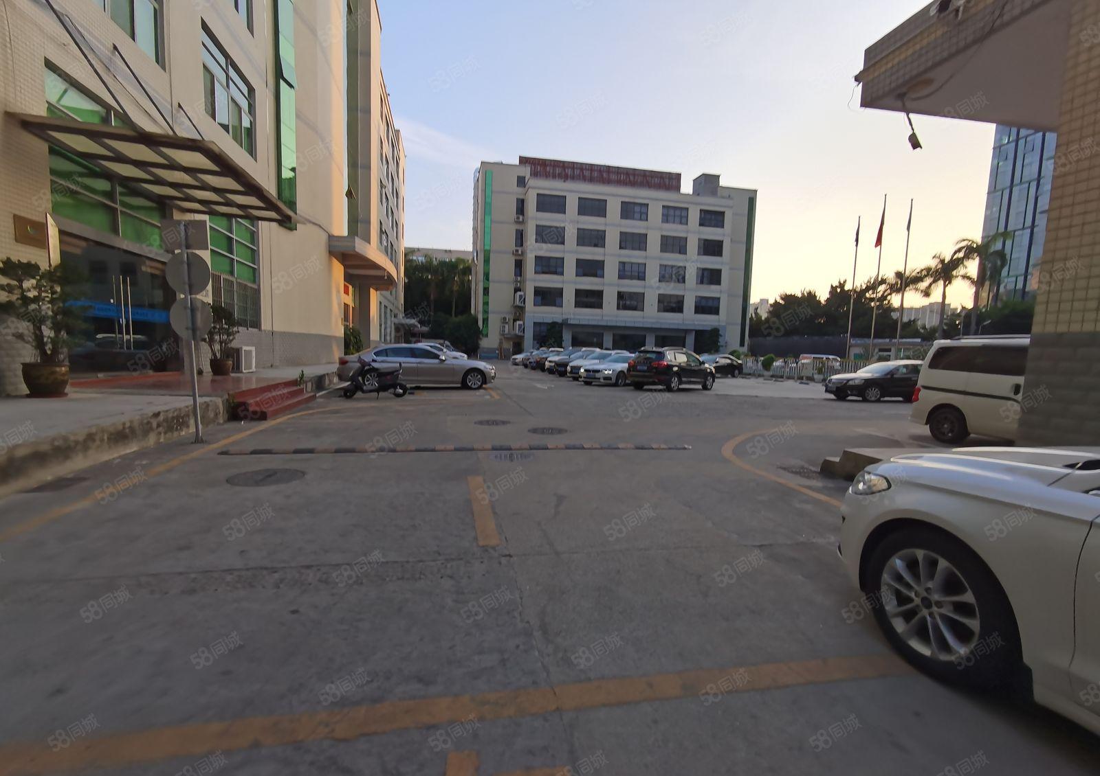 西乡一楼整层1870平附送隔楼500平 带办公室 适合重工业