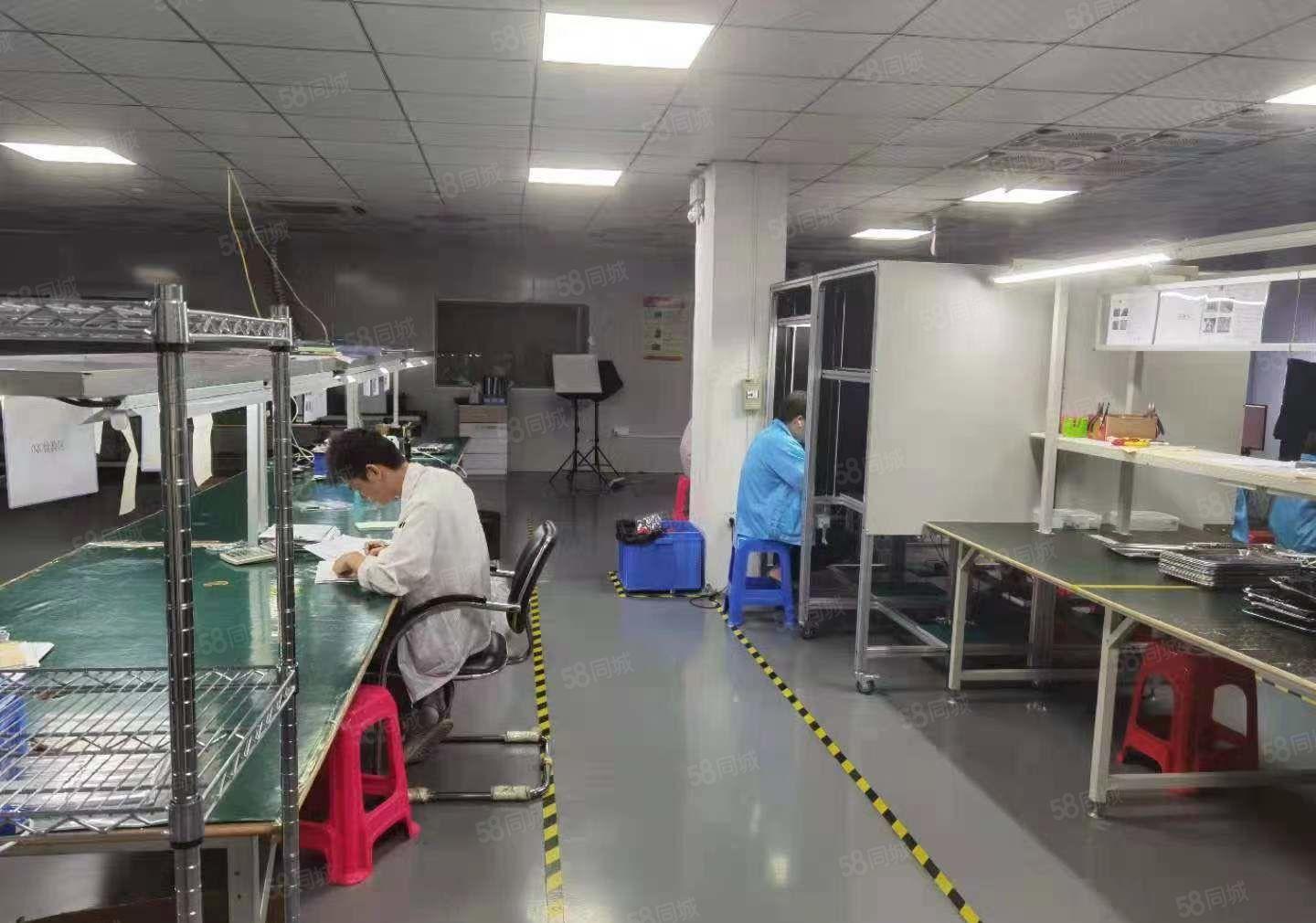 松岗红星楼上新出2000平米带装修厂房 宝安大道旁 水电齐全