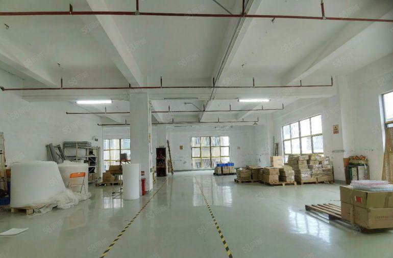 原房东楼上300平方米厂房出租（带装修）