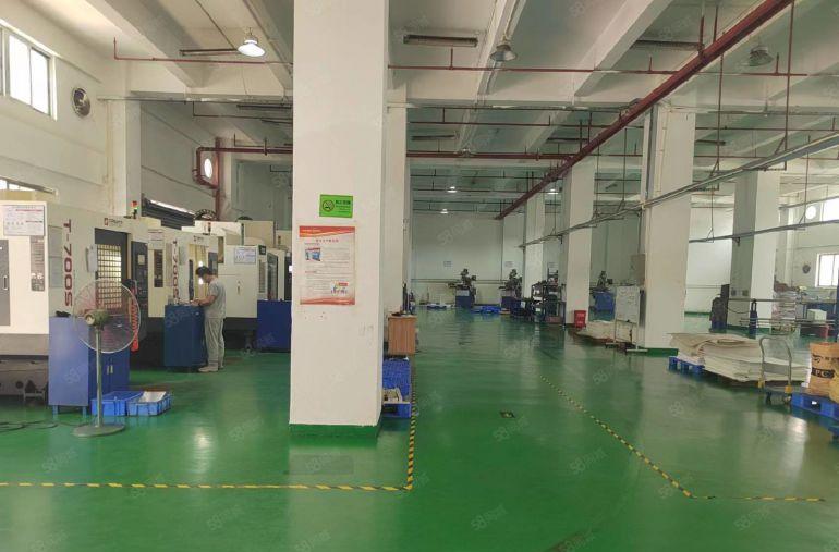 沙井博岗地铁口旁一楼整层1500平精装修厂房招租