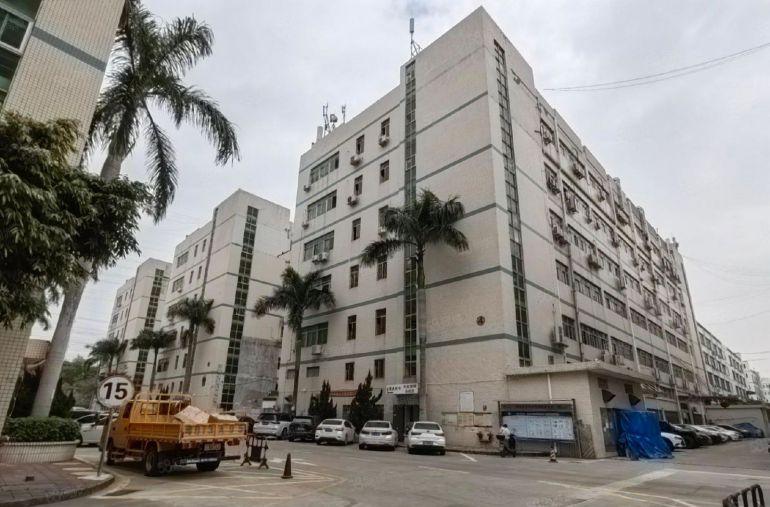 石岩原房东红本一二楼2000平厂房出租仓库出租，200平起分