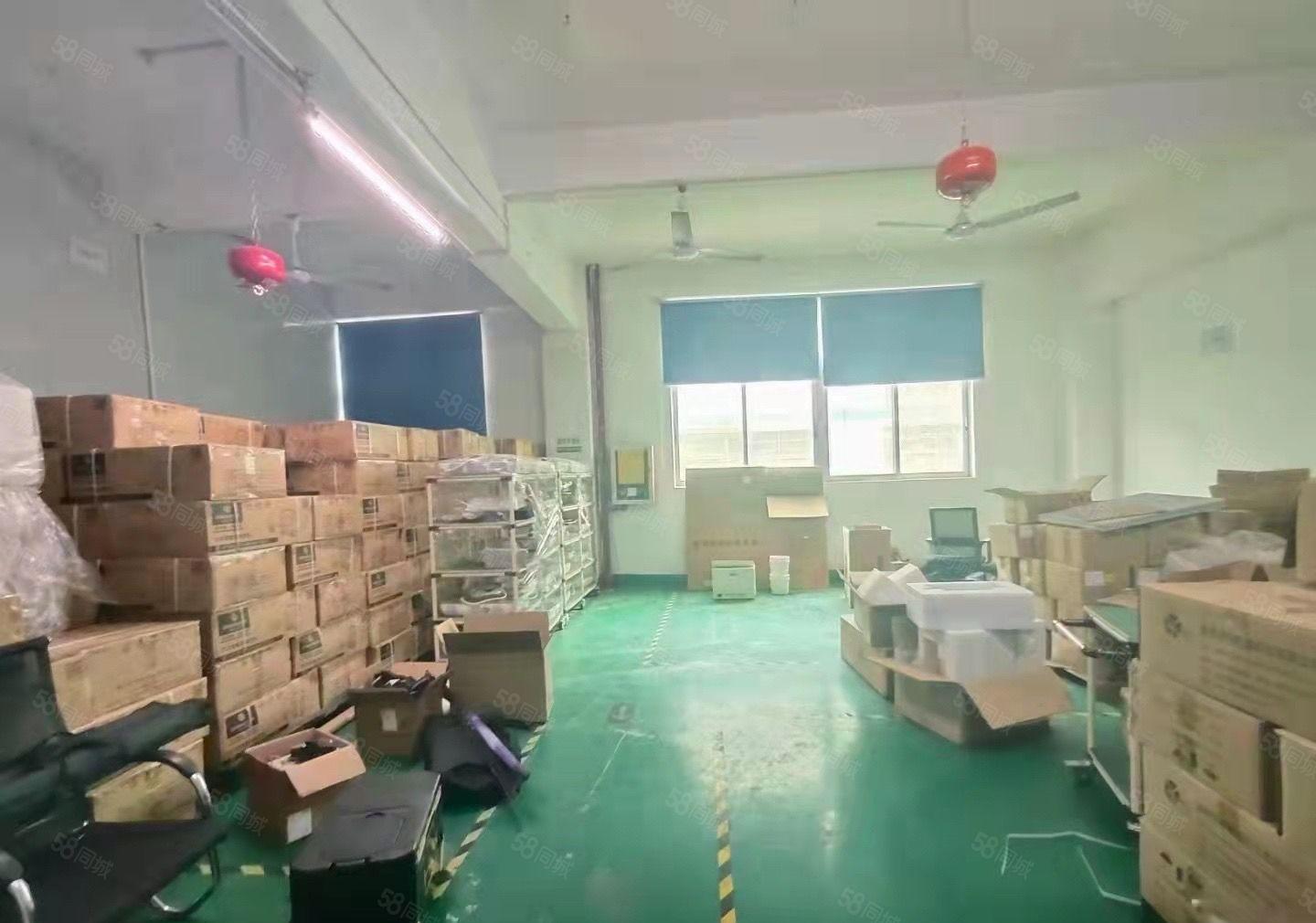 宝安区福永镇白石厦新塘工业区楼上1350平无尘车间