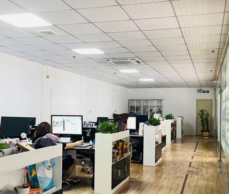 固戌大型工业园区厂房楼上550平出租