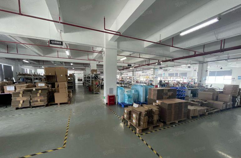 石岩地铁口业主厂房2000平米出租