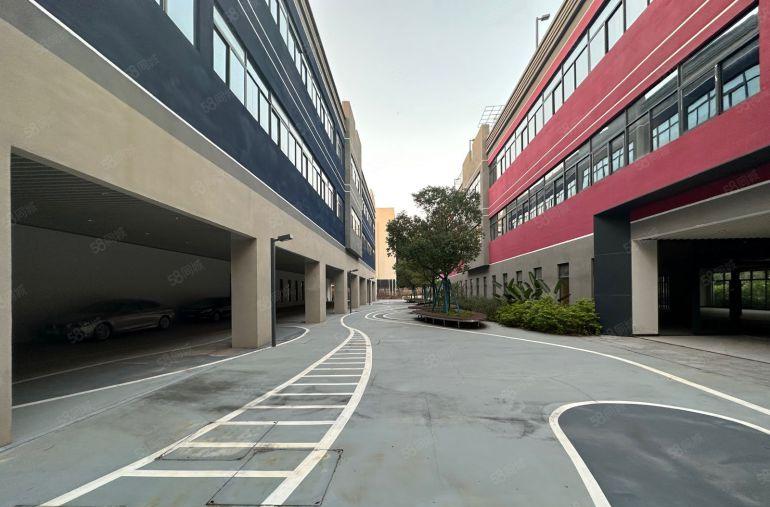 企业总部养老中心培训学校福永独院厂房4.2万平精装修厂房出租