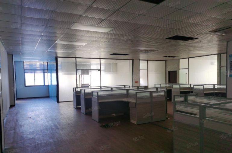 西乡固戍地铁口原房东3楼整层1000平厂房出租（500起租）