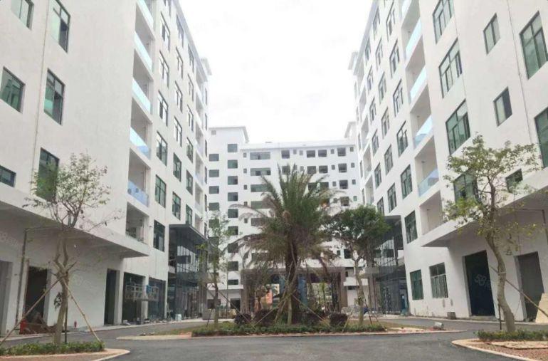 西乡固戍地铁站附近高新园区2000平电子研发办公仓库低价出租