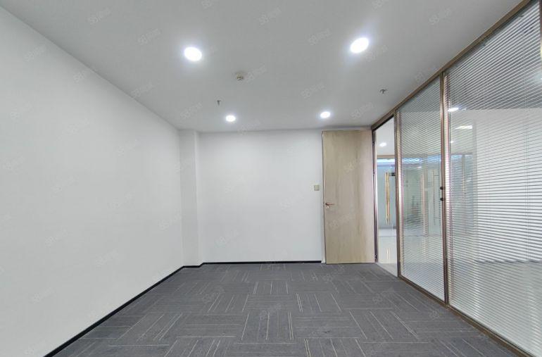 直租！西乡大道，全新精装办公仓库186平2加1格局，价格美丽