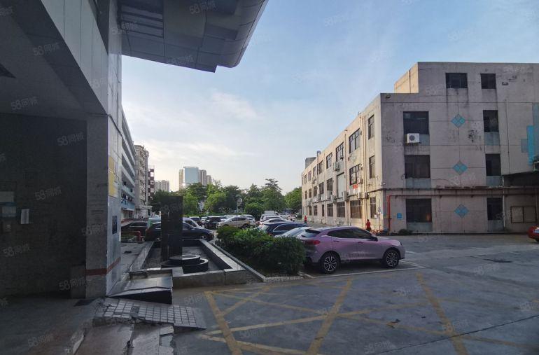 沙井大王山楼上400平厂房出租