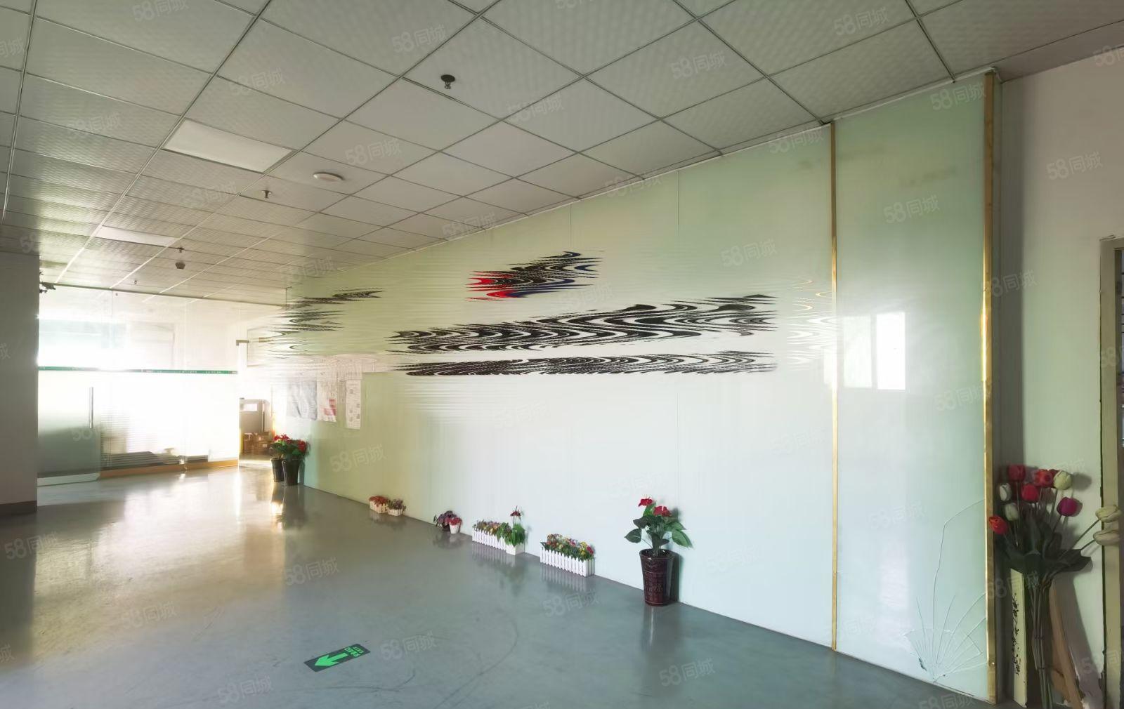 沙井原房东自建厂房楼上整层1300平精装修无转让费出租