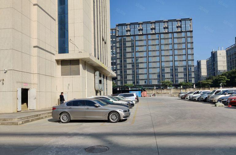 横岗燕川大型工业园二楼1680平方厂房出租带豪华办公室可补贴