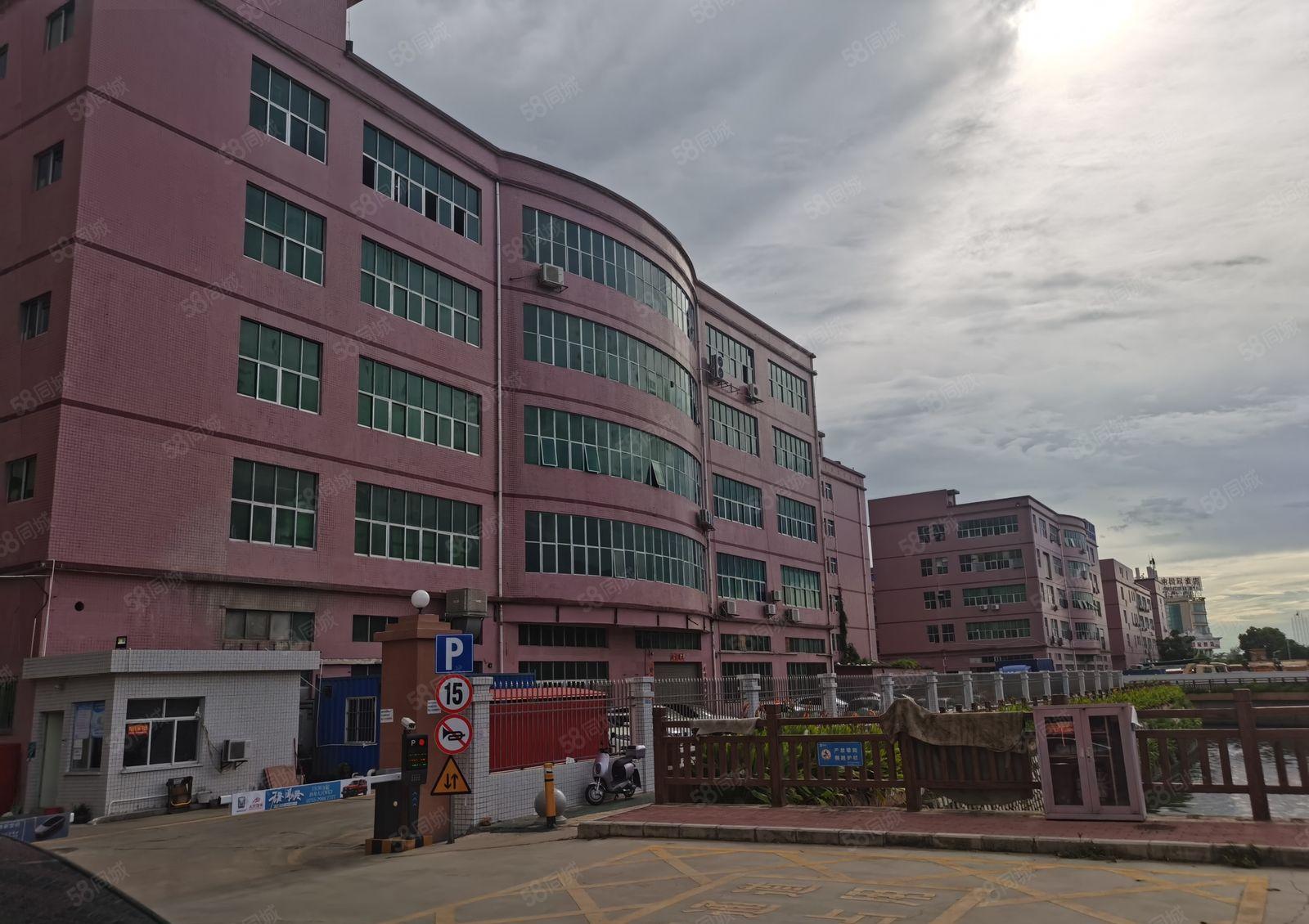 沙井大王山工业园区独门独院，1楼带行车厂房，1600平方出租